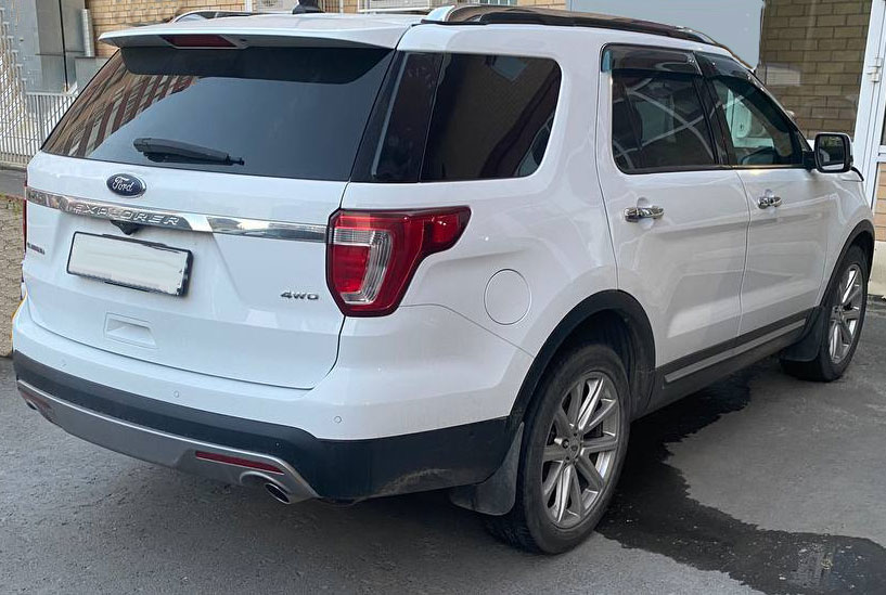 Ford Explorer